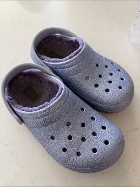 CROCS Kids Glitter Clog with Plush Lining - Light Purple- girls 13